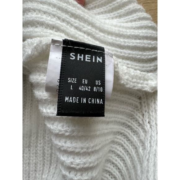 SHEIN Bundle 2 Crop Knit Tanks Tops Black White Size Large Women’s Tops V-Neck - Picture 7 of 8